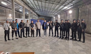 Polres-Manggarai-dan-Kompi-2-Yon-B-Pelopor-Gelar-Patroli-Gabungan-untuk-Jaga-Kamtibmas