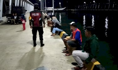 Patroli-Keamanan-di-Pos-Terpadu-Natal-2024-dan-Tahun-Baru-2025-Pelabuhan-Laut-Reo-Berlangsung-Kondusif