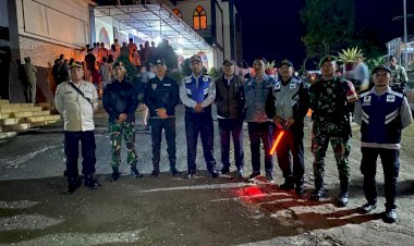 Polres-Manggarai-Terjunkan-personil-Pengamanan-Ibadah-Misa-Malam-Natal