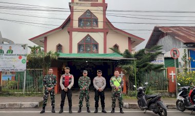 Polres-Manggarai-Gelar-Pengamanan-Ibadah-Minggu-di-Kota-Ruteng-Jelang-Tahun-Baru