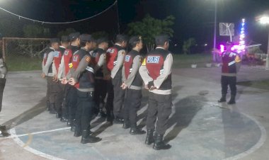 Polsek-Reo-Gelar-Patroli-Malam,-Jaga-Kamtibmas-Tetap-Kondusif