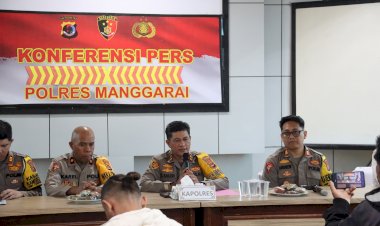 Kapolres-Manggarai-Gelar-Konferensi-Pers-Akhir-Tahun,-Sampaikan-Data-Penanganan-Kasus-2024