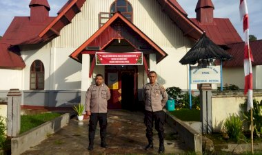 Polsek-Cibal-Gelar-Pengamanan-Perayaan-Misa-di-Gereja-Paroki-Kristus-Raja-Pagal