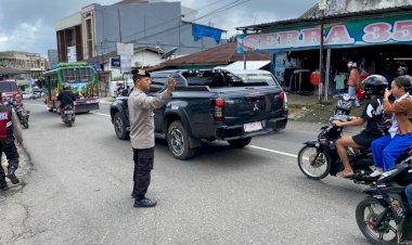 Sat-Samapta-Polres-Manggarai-Laksanakan-Patroli-Kota,-Dialogis,-Himbauan-Kamtibmas,-dan-Pengaturan-Lalu-Lintas