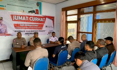 Wakapolres-Manggarai-Pimpin-Kegiatan-Jumat-Curhat-:-Jalin-Komunikasi-dan-Tingkatkan-kerjasama.