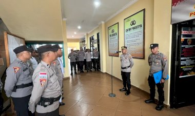 Polres-Manggarai-Gelar-Apel-Mingguan:-Penekanan-Disiplin-dan-Sosialisasi-Operasi-Keselamatan-Turangga-2025