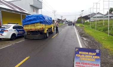 Polres-Manggarai-Laksanakan-Operasi-Keselamatan-Turangga-2025,-Fokus-pada-Kesadaran-Berlalu-Lintas.