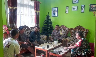 Bhabinkamtibmas-dan-Babinsa-Kelurahan-Pitak-Laksanakan-Patroli-dan-Sambang-Warga-untuk-Edukasi-Kamtibmas