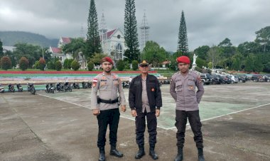 Polres-Manggarai-Gelar-Pengamanan-Ibadah-Minggu-di-Gereja-Gereja-Wilayah-Langke-Rembong