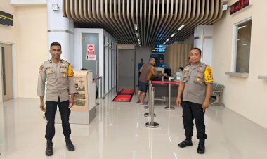 KP3-Udara-Laksanakan-Pengamanan-Pesawat-di-Bandar-Udara-Frans-Sales-Lega-Ruteng