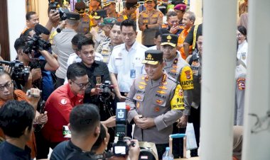 Tinjau-Stasiun-Tugu-DIY,-Kapolri-:-Mudik-Gunakan-Kereta-Api-Bisa-Jadi-Alternatif