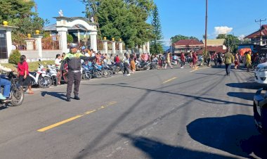 Polres-Manggarai-Amankan-Ibadah-Minggu-di-Sejumlah-Gereja-di-Ruteng