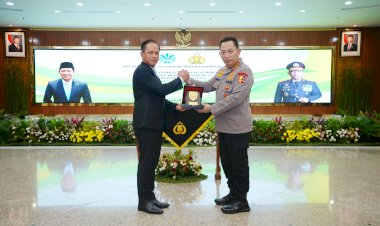 Teken-MoU-dengan-Kementerian-LH,-Kapolri-Komitmen-Jaga-Kualitas-Lingkungan-Hidup-Jadi-Lebih-Baik