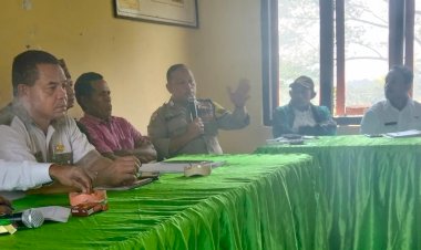 Bhabinkamtibmas-Hadiri-Rapat-Pemilihan-Ulang-Pengurus-Koperasi-