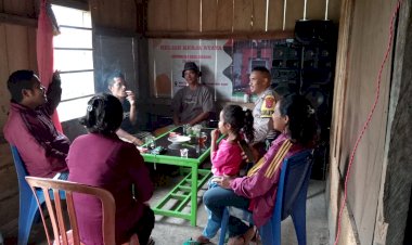 Bhabinkamtibmas-Gelar-Diskusi-Kamtibmas-Bersama-Tokoh-Pemuda-di-Desa-Lungar