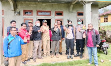 Bhabinkamtibmas-Desa-Nao-Laksanakan-Pendampingan-Pelepasan-ODGJ