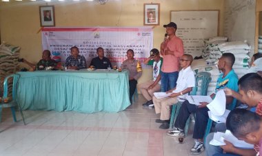 Bhabinkamtibmas-Hadiri-Sosialisasi-Program-Elektra-dan-Pembentukan-Tim-SIBAT