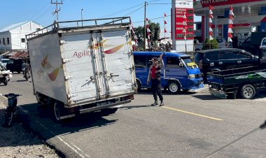 Patroli-Dialogis-dan-Pengaturan-Lalu-Lintas,-Sat-Samapta-Polres-Manggarai-Hadirkan-Rasa-Aman