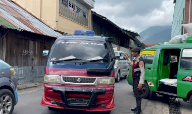 Membangun-Komunikasi,-Menciptakan-Keamanan:-Patroli-Dialogis-Sat-Samapta