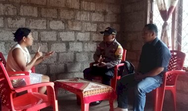 Dekat-dengan-Masyarakat,-Bhabin-Aktif-Sambangi-Warga-dan-Serap-Keluhan-Bersama-Kepala-Desa