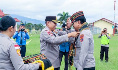 Polres-Manggarai-Terima-Kunjungan-Kerja-Auditor-Itwasum-Polri-dan-Wakapolda-NTT-dalam-Rangka-Asistensi-Program-Makan-Bergizi-Gratis-(MBG)-Polri
