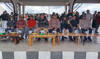 Kapolres-Manggarai-Hadiri-Penyambutan-Peserta-Tour-De-En-Te-Te-di-Ruteng