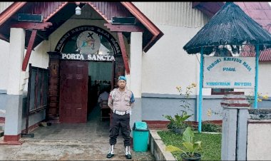 Polsek-Cibal-Amankan-Perayaan-Misa-Minggu-di-Gereja-Paroki-Kristus-Raja-Pagal