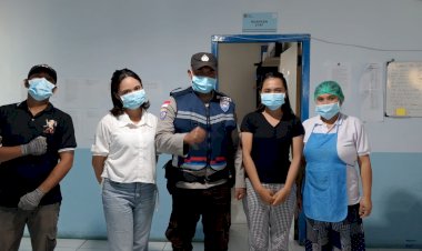 Bhabinkamtibmas-Kelurahan-Waso-Monitoring-Penyaluran-Makan-Bergizi-Gratis-di-Wilayah-Binaan.