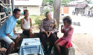 Bhabinkamtibmas-Cibal-Laksanakan-Patroli-dan-Sambang-Pantau-Aktivitas-Pengrajin-Tenun-di-Dusun-Wotok