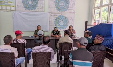 Kanit-Binpolmas-Polres-Manggarai-Sosialisasikan-Pencegahan-Rabies-kepada-Warga-Bangka-Leda