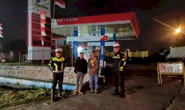 PERSONEL-LANTAS-POLRES-MANGGARAI-LAKSANAKAN-GIAT-PATROLI-MALAM-ANTISIPASI-BALAP-LIAR