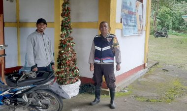 BHABINKAMTIBMAS-DESA-GOLO-CADOR-PANTAU-PERSIAPAN-PERAYAAN-NATAL-DAN-TAHUN-BARU-DI-GEREJA-STASI-ROBO