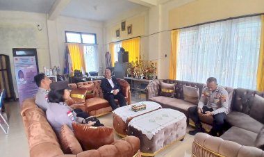 Kanit-Bintibsos-Sat-Binmas-Polres-Manggarai-Laksanakan-Penyuluhan-dan-Koordinasi-Pengaktifan-Saka-Bhayangkara-di-SMK-Karya