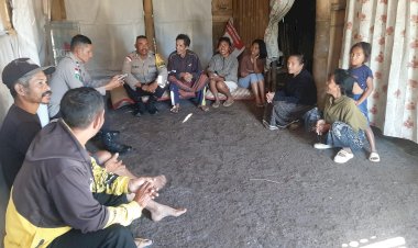 Bhabinkamtibmas-Kelurahan-Golodukal-Lakukan-Pengecekan-Rumah-Tidak-Layak-Huni-Warga