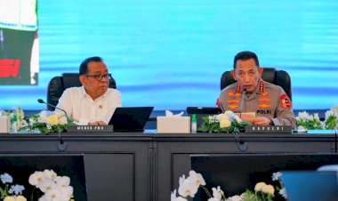 Polri-Siapkan-Rekayasa-Lalin-One-Way-hingga-Contraflow-saat-Arus-Mudik-Lebaran-2026