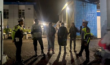 SATLANTAS-POLRES-MANGGARAI-GELAR-PATROLI-MALAM-ANTISIPASI-BALAP-LIAR-DAN-LAKA-LANTAS