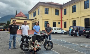 Polres-Manggarai-Berhasil-Ungkap-Kasus-Curanmor,-Satu-Pelaku-Diamankan-Bersama-Barang-Bukti-Motor-yang-Sempat-Diubah-Warna