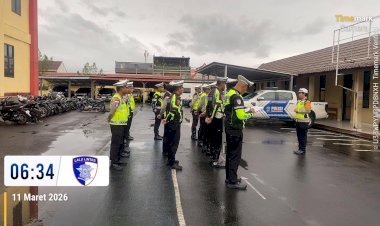 Sat-Lantas-Polres-Manggarai-Laksanakan-Gatur-Pagi-untuk-Kelancaran-Arus-Lalu-Lintas