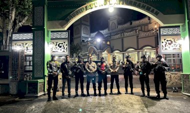 Patroli-Gabungan-Polres-Manggarai-Bersama-Kompi-2-Yon-B-Pelopor-Ruteng,-Jaga-Stabilitas-Kamtibmas