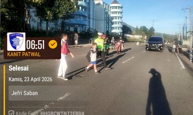 Satlantas-Polres-Manggarai-Laksanakan-Pengaturan-Pagi,-Wujud-Pelayanan-Prima-kepada-Masyarakat