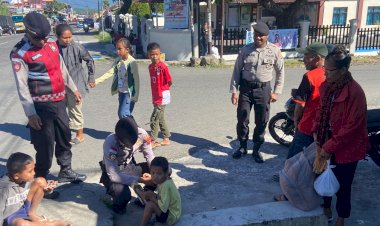 PATROLI-PERINTIS-PRESISI-SAT-SAMAPTA-POLRES-MANGGARAI-HADIRKAN-RASA-AMAN-BAGI-UMAT-NASRANI-YANG-MELAKSANAKAN-IBADAH-MINGGU