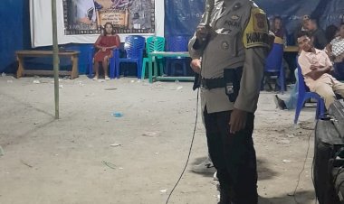 Bhabinkamtibmas-Desa-Buar-Polres-Manggarai-,Polda-NTT--Himbau-Masyarakat-Tidak-Mengonsumsi-Miras-Saat-Pelaksanaan-Pesta-Sekolah