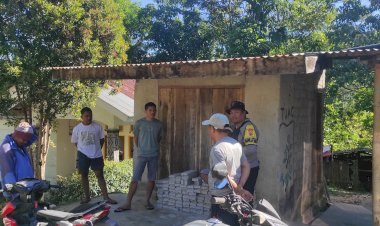 BHABINKAMTIBMAS-POLRES-MANGGARAI-PERKUAT-KEMITRAAN-DENGAN-MASYARAKAT-MELALUI-PATROLI-DIALOGIS-DAN-SAMBANG-DI-DESA-GOLO-CADOR