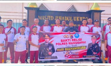 TEBAR-KASIH--POLRI-UNTUK--MASYARAKAT,-POLRES-MANGGARAI-GELAR-BAKTI-RELIGI-SERENTAK-DI-TEMPAT-IBADAH-SAMBUT-HARI-BHAYANGKARA-KE-80