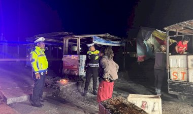 Satlantas-Polres-Manggarai-Intensifkan-Patroli-Malam-untuk-Antisipasi-Balap-Liar-dan-Menekan-Angka-Kecelakaan-Lalu-Lintas