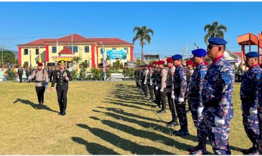 NATAS-LABAR-SAKSI-KHIDMAT-UPACARA-HARI-BHAYANGKARA-KE-80,-KAPOLRES-MANGGARAI-BACAKAN-AMANAT-PRESIDEN-RI
