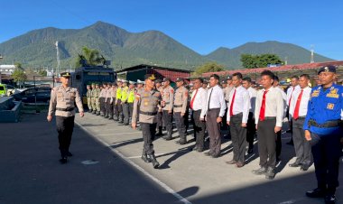 KAPOLRES-MANGGARAI-PIMPIN-APEL-KESIAPSIAGAAN-HADAPI-KARHUTLA-TAHUN-2026
