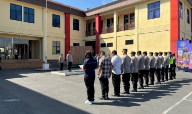 LANGKAH-CEPAT-PASCAGEMPA-BUMI,-KAPOLRES-MANGGARAI-LAKSANAKAN-APEL-SIAGA,-PASTIKAN-KEAMANAN-DAN-KESELAMATAN-MASYARAKAT