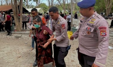 Hadapi-Gempa-Flores,-Polda-NTT-dan-Polres-Jajaran-Kerahkan-845-Personel-ke-Wilayah-Terdampak