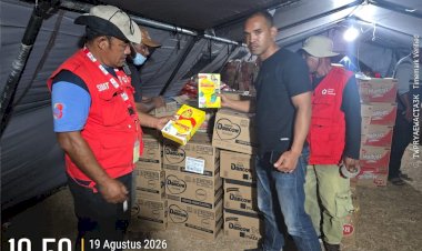 Polres-Manggarai-Terima-300-Kotak-Susu-Bantuan-Kapolri-untuk-Warga-Terdampak-Gempa-di-Manggarai